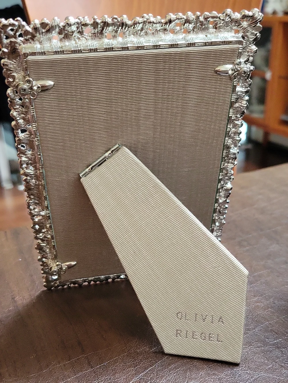 ​Olivia Riegel Silver Evie Crystal 4x6 Photo Picture Frame NEW RT1365